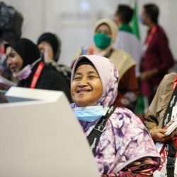 جوازات مطار الأمير محمد بن عبدالعزيز الدولي بالمدينة المنورة تستقبل طلائع ضيوف الرحمن من جمهورية أوزبكستان