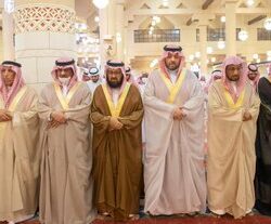 وزارة الصناعة والثروة المعدنية تعلن مبادرة منح المنشآت العاملة في قطاع محطات إنتاج المياه تراخيصًا صناعية