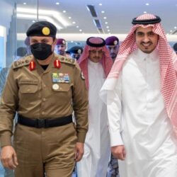 حجاج بيت الله الحرام يكملون رمي الجمرات الثلاث لليوم الأول من أيام التشريق