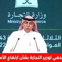 كشافة وزارة التعليم توزّع 15 ألف وجبة إفطار لحجاج بيت الله الحرام