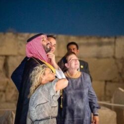 سمو ولي العهد يشرّف حفل العشاء الذي أقامه رئيس الوزراء اليوناني ويشهدان توقيع مذكرة تفاهم بين البلدين للتعاون في المجال الثقافي