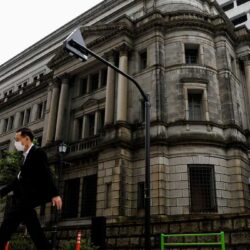 اكتشاف جزيء يحارب 300 نوع من البكتيريا المقاومة للأدوية