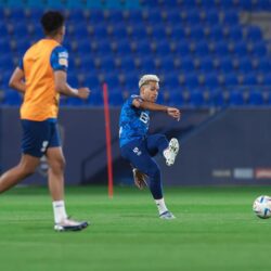 الرئيس المصري يجري اتصالاً برئيس الوزراء العراقي