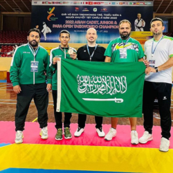 حالتا وفاة و١١ إصابة في حادث بطريق «الطائف– الرياض».. والهلال الأحمر يباشر الواقعة