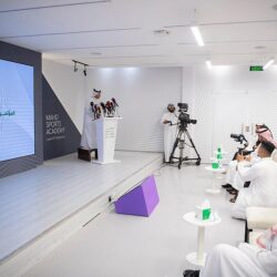 الشباب يتخطى العدالة بهدف كارلوس جونيور وينفرد بقمة دوري روشن السعودي