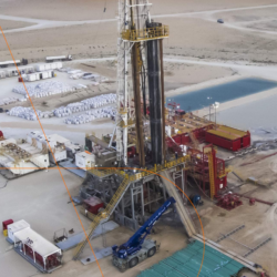 نيابة عن خادم الحرمين الشريفين.. الأمير تركي بن محمد يشارك في مراسم العزاء الرسمية في وفاة الملكة اليزابيث الثانية