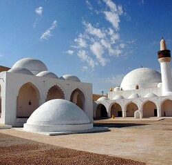 “الجوازات” تطلق ختماً خاصاً بمناسبة اليوم الوطني السعودي الـ (92) عبر المنافذ الدولية