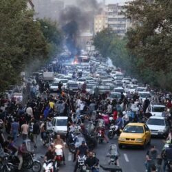 وزير الخارجية يطمئن نظراءه بدول الأسرى المفرج عنهم من شرق أوكرانيا على سلامة مواطنيهم