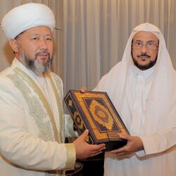 لجنة عشوائيات جدة تباشر إشعار سكان حي أم السلم وكيلو 14 تمهيدا لبدء أعمال الإزالة