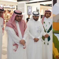 وزير الرياضة يكرِّمُ 16 فائزاً بكؤوس مهرجان وليِّ العهدِ للهجن 2022م