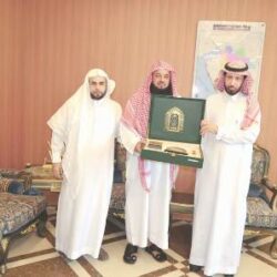 محافظ صامطة يرعى احتفال مكتب تعليم صامطة باليوم الوطني 92