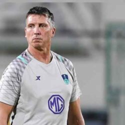 رئيس الاتحاد السعودي للهجن يكرم جهود وزارة البيئة بمهرجان ولي العهد للهجن