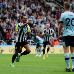 هيئة “الأدب والنشر والترجمة” تكرِّمُ الفائزين بجوائز معرض الرياض الدولي للكتاب