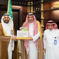 أمير الباحة يُدشّن الحملة الوطنية للكشف المبكر عن سرطان الثدي