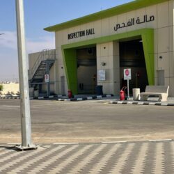 96 شاحنة إغاثية مقدمة من مركز الملك سلمان للإغاثة تعبر منفذ الوديعة متوجهة إلى اليمن