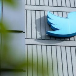 “سوق المال”: ارتفاع قيمة تداول المستثمرين الأجانب بنسبة 28% خلال الربع الثاني 2022