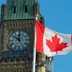 وزير الشؤون البلدية والقروية والإسكان يدشّن المتجر البلدي لتوفير الخدمات البلدية لسكان المدن