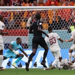 بالفيديو… الكاتب فهد الدغيثر يتوقع نتيجة “السعودية و المكسيك” في كأس العالم