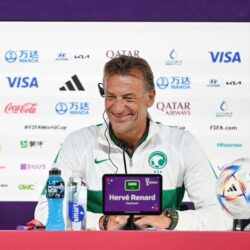 وزير النقل يعتمد اللائحة التنفيذية لنظام البريد