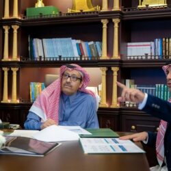 سمو أمير الباحة يكرم عددًا من المتطوعين المتميزين في التطوع البلدي بالمنطقة