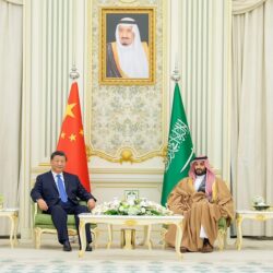 أمير قطر يصل إلى الرياض لحضور القمتين الخليجية والعربية مع الصين