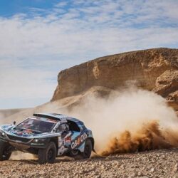 أصدره نادي أبها الأدبي .. “قَنا.. قوافٍ وشجن” ديوان جديد لـ”محسن السهيمي”