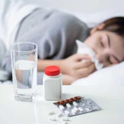 لا تتجاوز 4 أكواب .. “الصحة” تحذر من خطورة الإفراط في معدلات شرب القهوة يوميًا