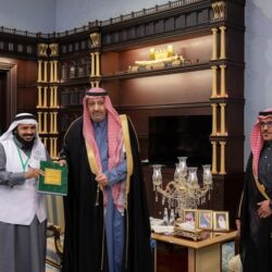 الجوازات تتيح سداد رسوم خدمتي إصدار وتجديد جواز السفر السعودي الإلكتروني عبر منصة أبشر