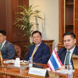 “التعليم” تقصر نقل الطلاب من مدرسة لأخرى على نظام نور