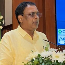 مستشار خادم الحرمين الشريفين أمير منطقة مكة المكرمة يُدشِّنُ مشروع حي حراء الثقافي