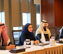 وزير الداخلية يبحث تعزيز مسارات التعاون الأمني مع نظيره الألباني