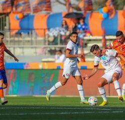 انتشال شخص غرق في مجرى سيل بصبيا