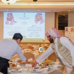 “موارد  وبيئة مكة” تنظم مبادرة لتوزيع 500 وجبة إفطار