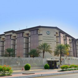 قائد قوات الجوازات للعمرة يقف على جاهزية منصات جوازات مطار الملك عبدالعزيز الدولي وميناء جدة الإسلامي