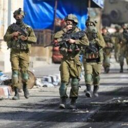 نائب وزير النقل يدشن تجربة للمركبات الكهربائية ذاتية القيادة