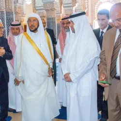 رئيس المجلس الرئاسي الليبي يصل إلى جدة للمشاركة في القمة العربية الـ32