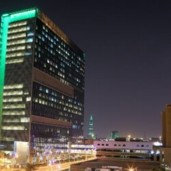 السيتي يحتفل بلقب الدوري الإنجليزي بالفوز على تشيلسي