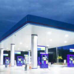 مركز الملك سلمان للإغاثة يواصل توزيع المساعدات الإغاثية للمتضررين من الزلزال بمحافظة حلب