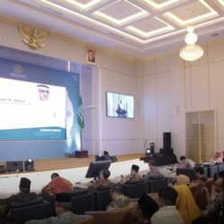 وصول الطائرة الإغاثية الثالثة ضمن الجسر الجوي السعودي لمساعدة الشعب السودان