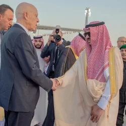 الرئيس السوري بشار الأسد يصل جدة ونائب أمير مكة يستقبله