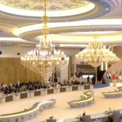 ولي العهد يستقبل قادة الدول ورؤساء الوفود المشاركة في القمة العربية 32