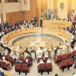 حجاج بيت الله الحرام يرمون الجمرات ثاني أيام التشريق