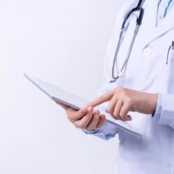 “الموارد البشرية” توقف صرف معاشات الضمان الاجتماعي لأكثر من (7300) مستفيد