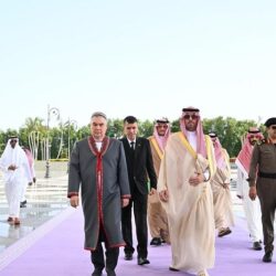 شؤون الحرمين تستقبل حجاج بيت الله الحرام بالهدايا بعد رمي جمرة العقبة الكبرى