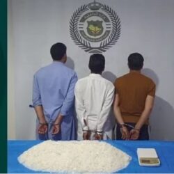 شؤون الحرمين تدريب (15) موظفاً لتغير ثوب الكعبة المشرفة والتحقق من جودتها