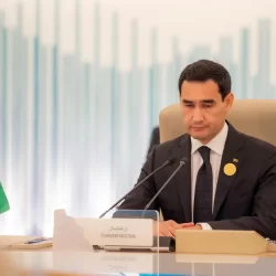 أول ناقلة “هيدروجين سائل” بالعالم في ميناء جدة