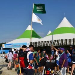 وزارة التجارة تستضيف طلبة الثانوية المستفيدين من برنامج «اليوم الأول»