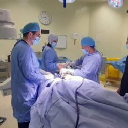 محافظ جدة يشهد توقيع اتفاقية تشغيل منصة “مدينتي” بين الأمانة و”علم”