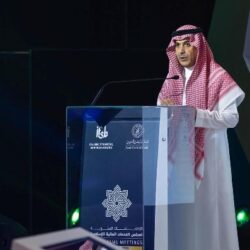 ملعب “الدرة” يشهد تقديم “نيمار” للجماهير.. قبل مواجهة الفيحاء