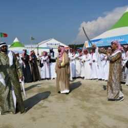 ولي العهد يتلقى رسالة خطية من ملك المغرب